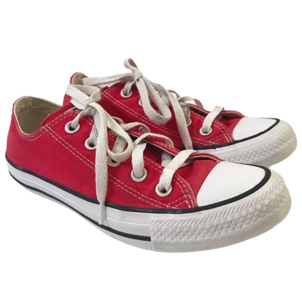 Converse red All Star sneakers women’s sz 6